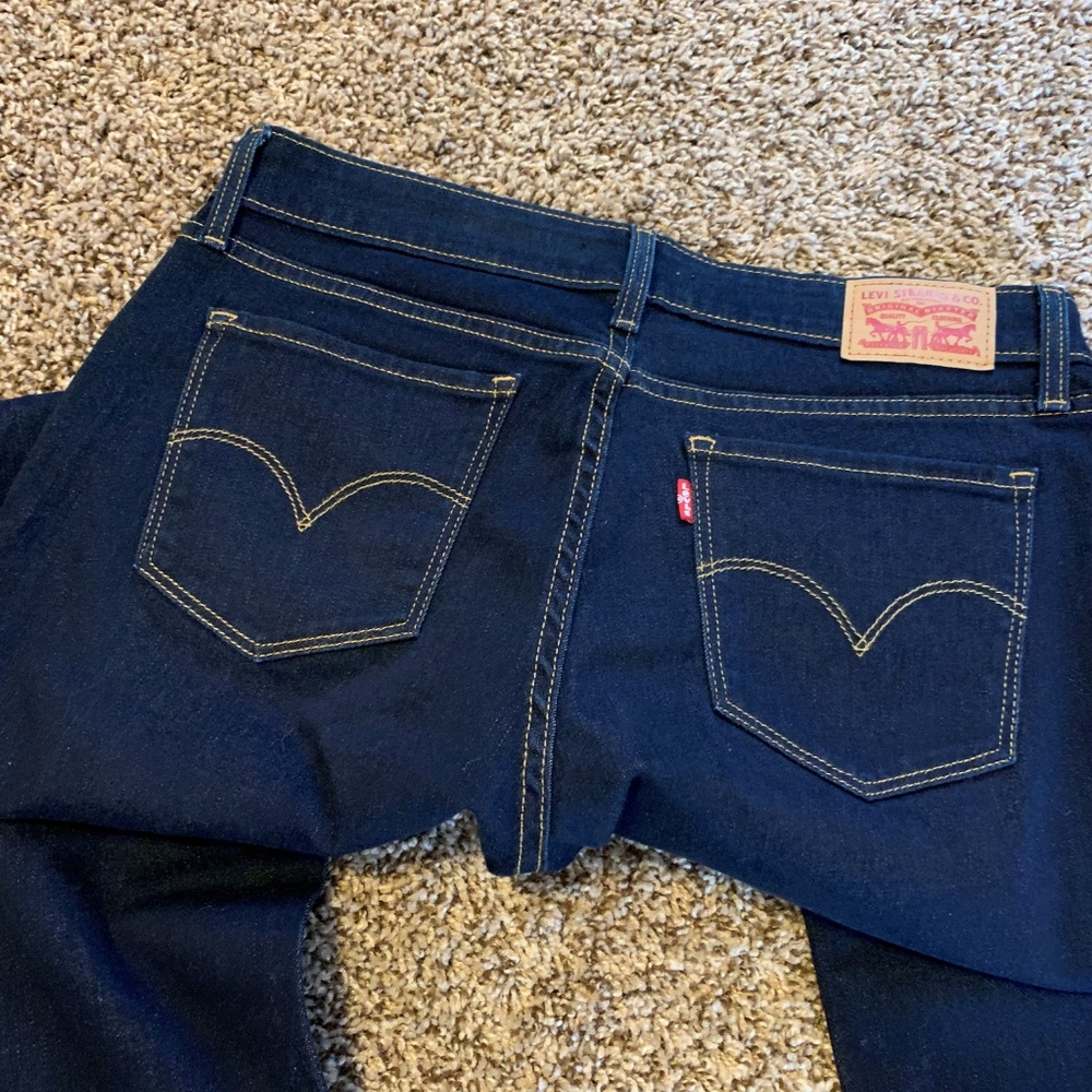 Levi's 711 Skinny - W31 L32